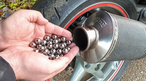 EXPERIMENT METAL MARBLES IN 100°C MOTORCYCLE EXHAUST