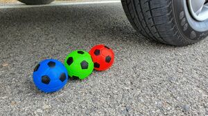 football vs Coca Cola Light, Fanta, Pepsi, Sprite, Mirinda Balloon in the car