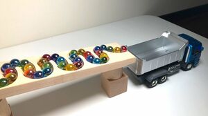 マーブルランレースASMR　HABAスロープ　ダンプトラック Dump Truck　キュボロ　癒しの音　カラフルボールの木製コース【Marble run】